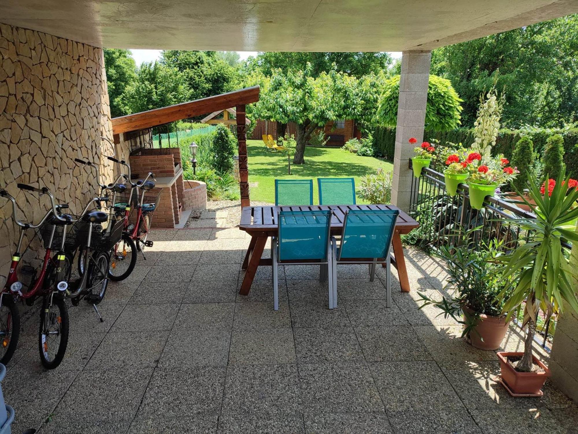 Aal Vendeghaz Apartment Heviz Exterior photo