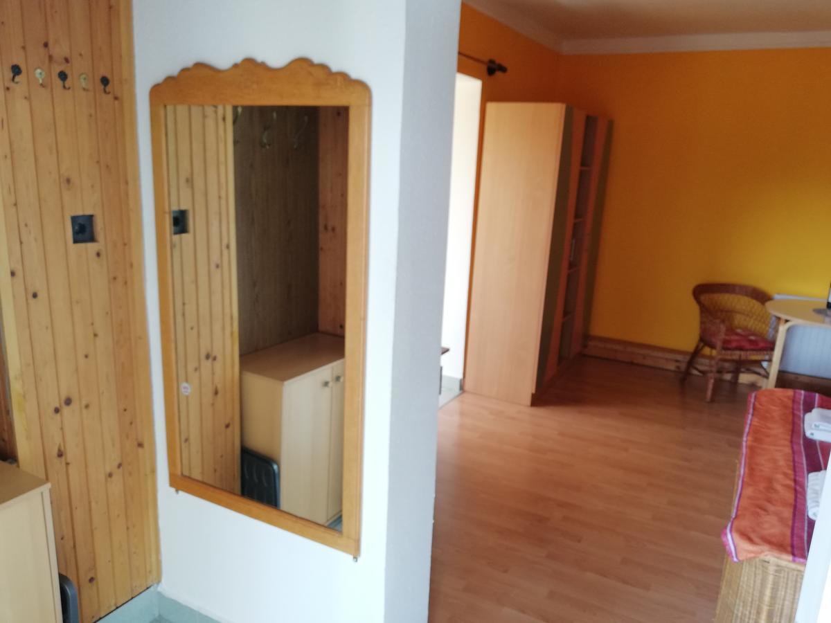 Aal Vendeghaz Apartment Heviz Exterior photo